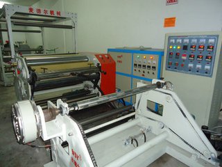 復(fù)合機(jī)的復(fù)合擠出技術(shù)怎么樣？